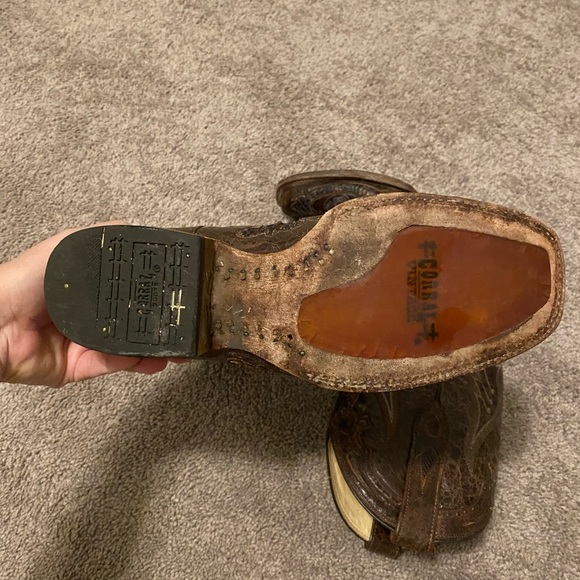 Corral snake inlay boots. Worn handful of times. Non smoking home. - Picture 4 of 6